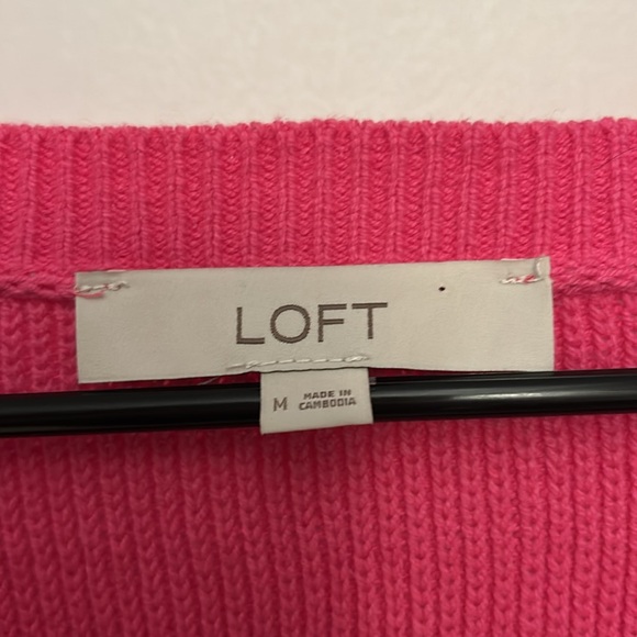 Loft V Neck sweater - Picture 3 of 5
